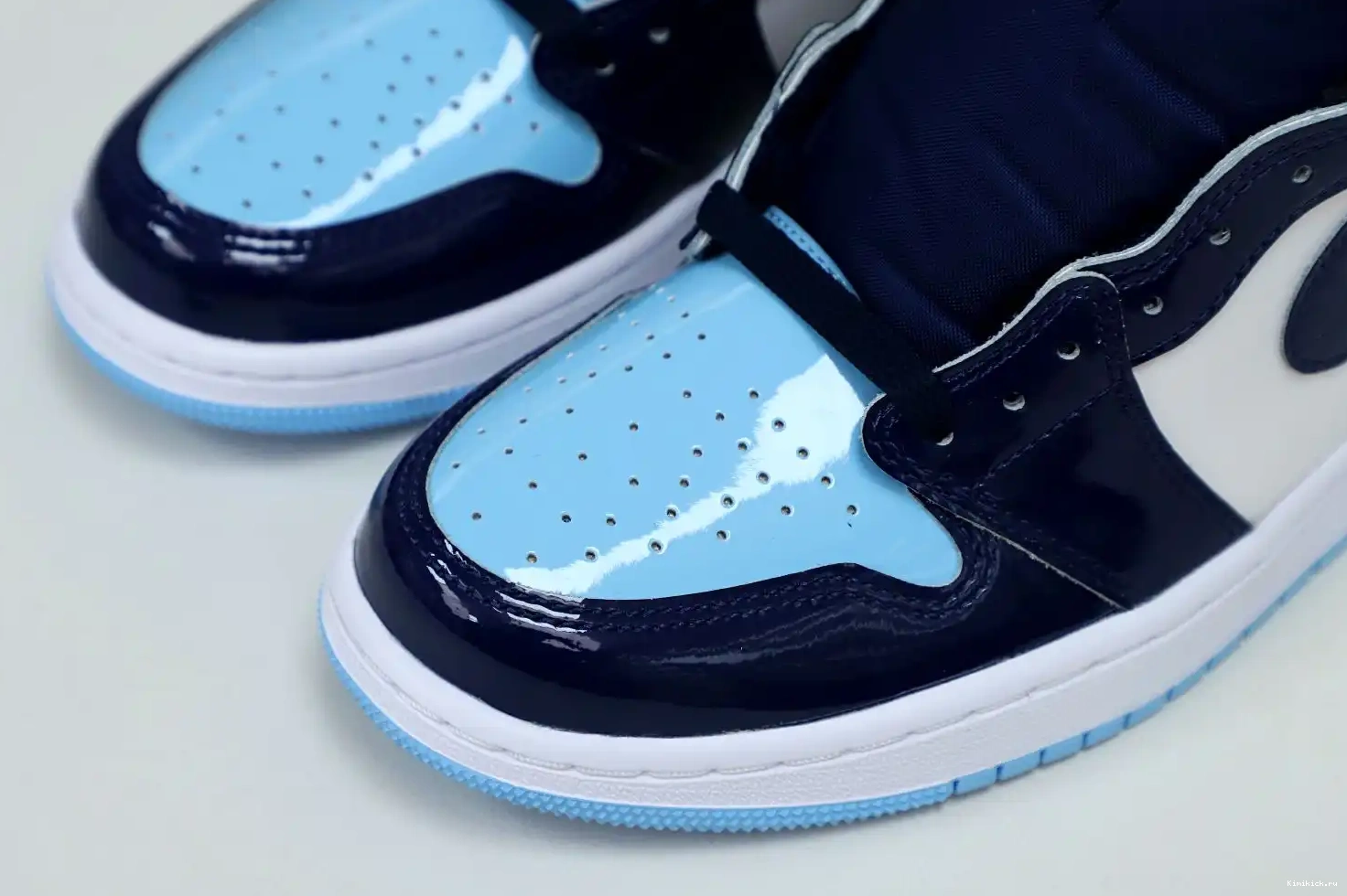 'BLUE 1 RETRO AIR OG JORDAN WMNS CHILL' Kimikick HIGH 0408